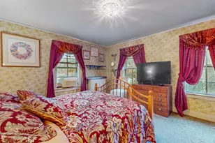 59 Elm St, Windsor Locks, CT 06096 - Photo 23