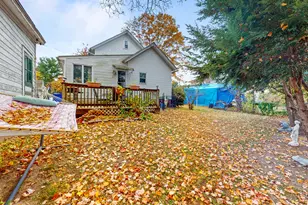 59 Elm St, Windsor Locks, CT 06096 - Photo 33