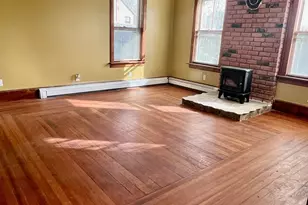 10 Russell St, Enfield, CT 06082 - Photo 3