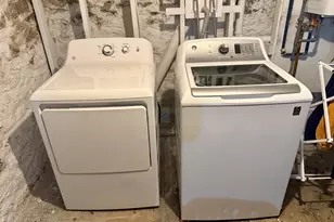 26 Grove St, Trumbull, CT 06611 - Photo 29