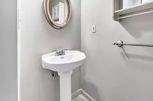 132 Country Pl, Shelton, CT 06484 - Photo 33