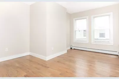 527 East Main Street #2nd floor Right, Bridgeport, CT 06608 - Photo 7