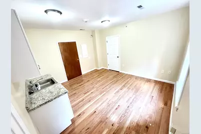 135 West Main Street #4C, Waterbury, CT 06702 - Photo 3