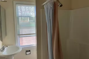 22 Oak St, Naugatuck, CT 06770 - Photo 3