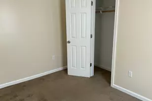 22 Oak St, Naugatuck, CT 06770 - Photo 5