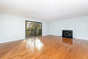 29 Harbour Village, Branford, CT 06405 - Photo 5