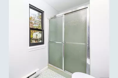 29 Harbour Village #D, Branford, CT 06405 - Photo 25