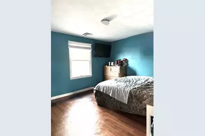 10 Seventh Avenue, Waterford, CT 06385 - Photo 11