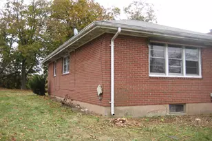 347 Farm Hill Rd, Middletown, CT 06457 - Photo 3