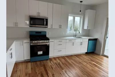 250 Dayton Road, Bridgeport, CT 06606 - Photo 7