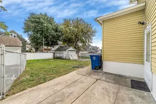 123 Harlem Ave, Bridgeport, CT 06606 - Photo 33