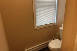 4 Magnolia St, Hartford, CT 06112 - Photo 9