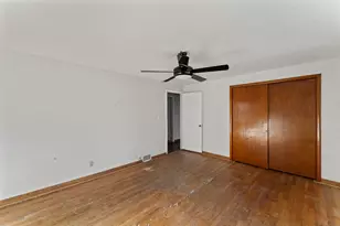 1800 Chopsey Hill Rd, Bridgeport, CT 06606 - Photo 17