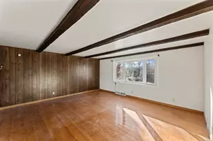 1800 Chopsey Hill Rd, Bridgeport, CT 06606 - Photo 11