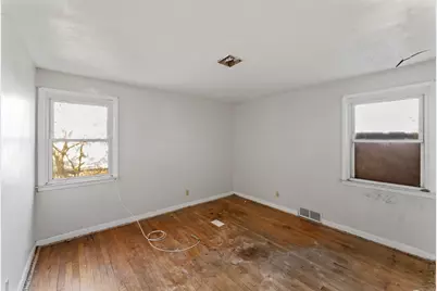 1800 Chopsey Hill Road, Bridgeport, CT 06606 - Photo 21