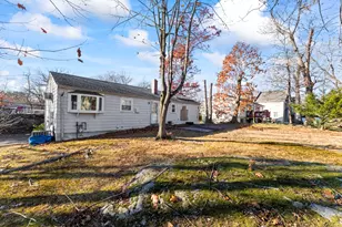 1800 Chopsey Hill Rd, Bridgeport, CT 06606 - Photo 3