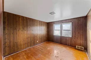 1800 Chopsey Hill Rd, Bridgeport, CT 06606 - Photo 15