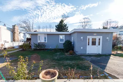 18 Bay Street, Guilford, CT 06437 - Photo 1