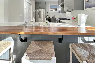 276 Niantic River Rd, Waterford, CT 06385 - Photo 17