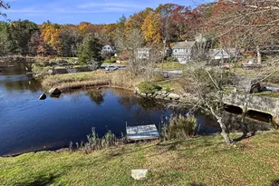 276 Niantic River Rd, Waterford, CT 06385 - Photo 21