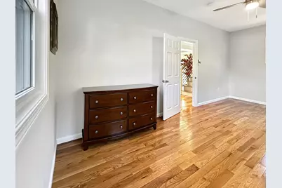 276 Niantic River Road, Waterford, CT 06385 - Photo 25