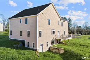 154A Long Meadow Hill Rd, Brookfield, CT 06804 - Photo 23