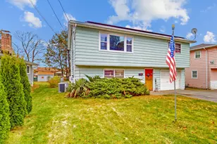 62 Rosemount Ave, Waterbury, CT 06708 - Photo 3