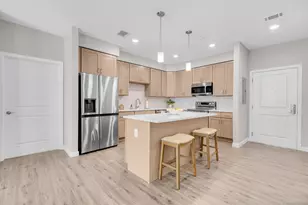 104 Episcopal Rd, Berlin, CT 06037 - Photo 15