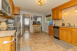 37 Two Stone Dr, Wethersfield, CT 06109 - Photo 7