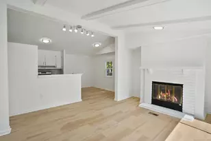 9 Crescent Park Rd, Westport, CT 06880 - Photo 11