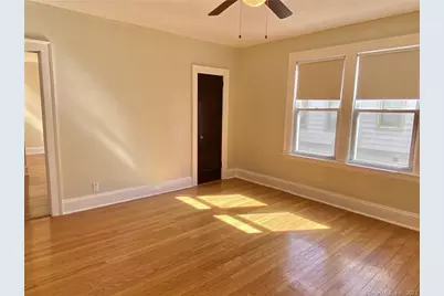 51 Bretton Road #Second Floor, West Hartford, CT 06119 - Photo 15