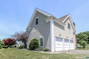 1 Kiara Ct, New Milford, CT 06776 - Photo 3