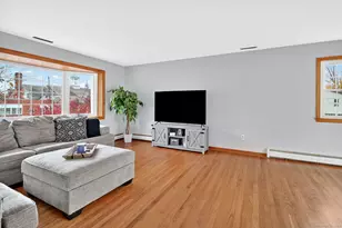 10 Oxcart Dr, Windsor, CT 06095 - Photo 7