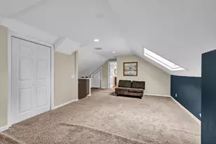 8 Lakeview Rd, Brookfield, CT 06804 - Photo 25