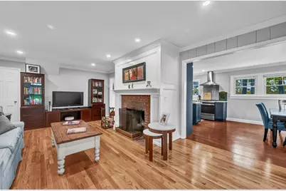 8 Lakeview Road, Brookfield, CT 06804 - Photo 9