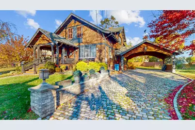 212 Lincoln Street, New Britain, CT 06052 - Photo 1