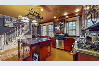 212 Lincoln Street, New Britain, CT 06052 - Photo 5