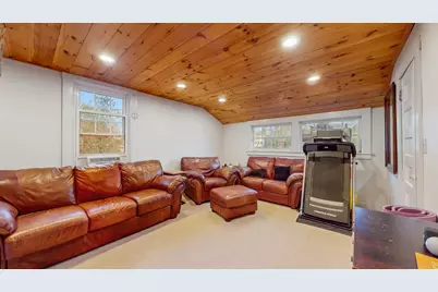 212 Lincoln Street, New Britain, CT 06052 - Photo 33