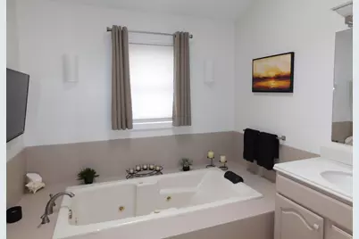 51 1st Avenue, East Haven, CT 06512 - Photo 11