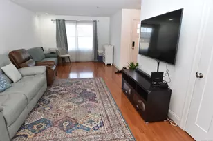 501 Old Village Cir, Windsor, CT 06095 - Photo 5