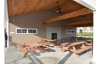 501 Old Village Cir, Windsor, CT 06095 - Photo 17