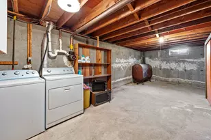 40 Macarthur Dr, Hamden, CT 06518 - Photo 21