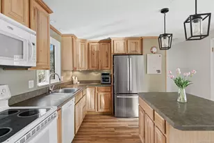 415 Tolland Turnpike, Willington, CT 06279 - Photo 11