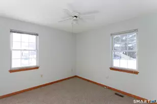 22 Pheasant Hill Dr, Enfield, CT 06082 - Photo 19