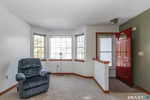 22 Pheasant Hill Dr, Enfield, CT 06082 - Photo 9