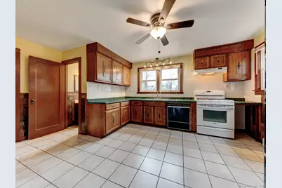 116 Albany Street, Torrington, CT 06790 - Photo 9