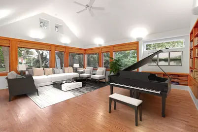 90 Heloise Street, Hamden, CT 06517 - Photo 3