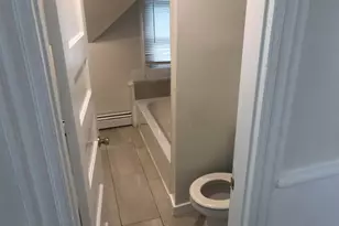 167 Chestnut Ave, Waterbury, CT 06710 - Photo 5