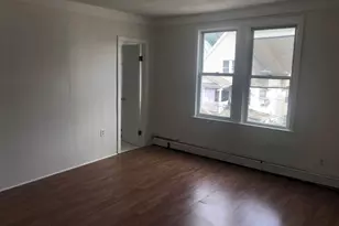 167 Chestnut Ave, Waterbury, CT 06710 - Photo 9