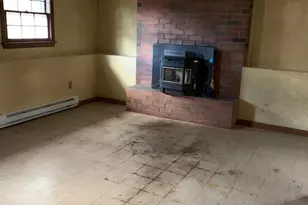 381 Chamberlain Hwy, Berlin, CT 06037 - Photo 29